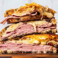 Corned beef sandwich